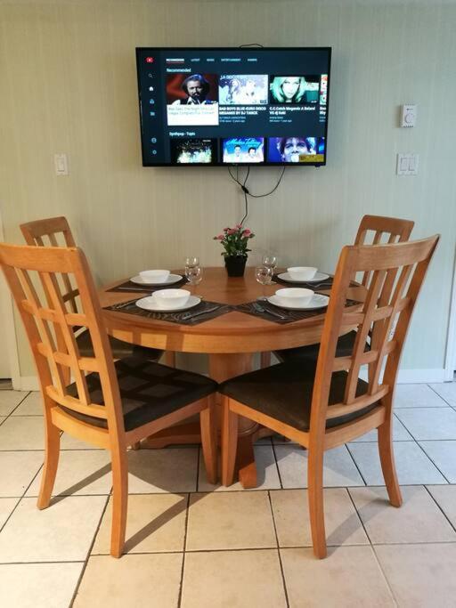 Cozy Suite Vancouver Ngoại thất bức ảnh