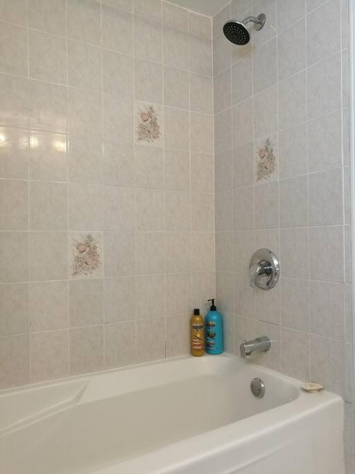 Cozy Suite Vancouver Ngoại thất bức ảnh